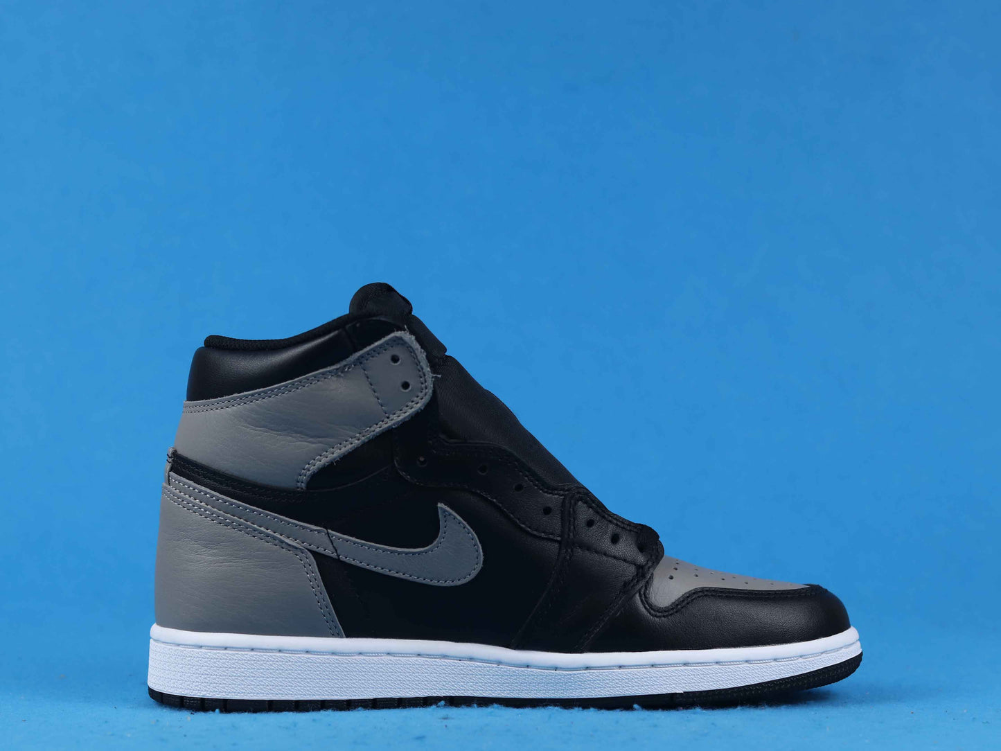 Jordan 1 High "Shadow"