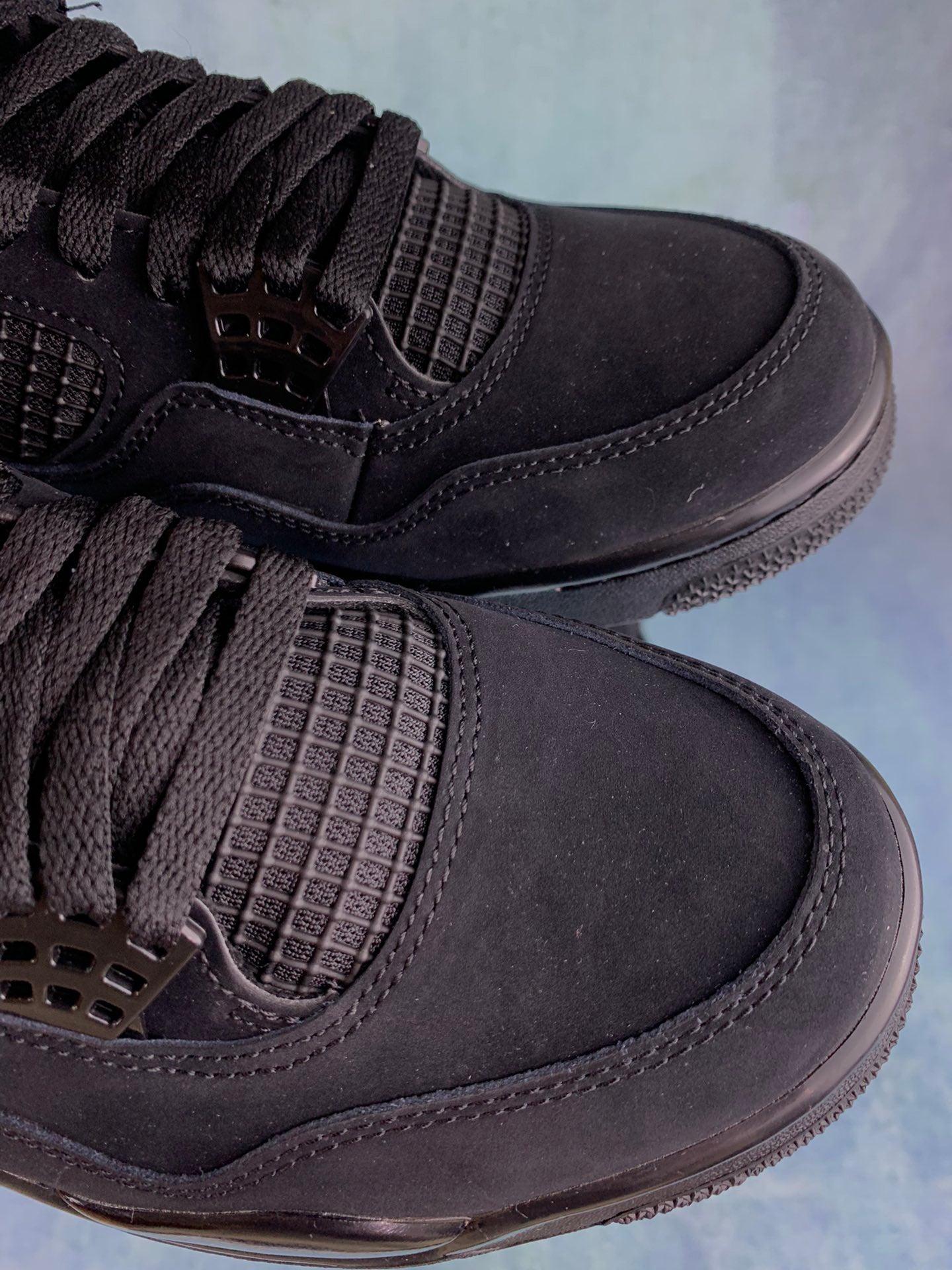 Jordan 4 "Black Cat"