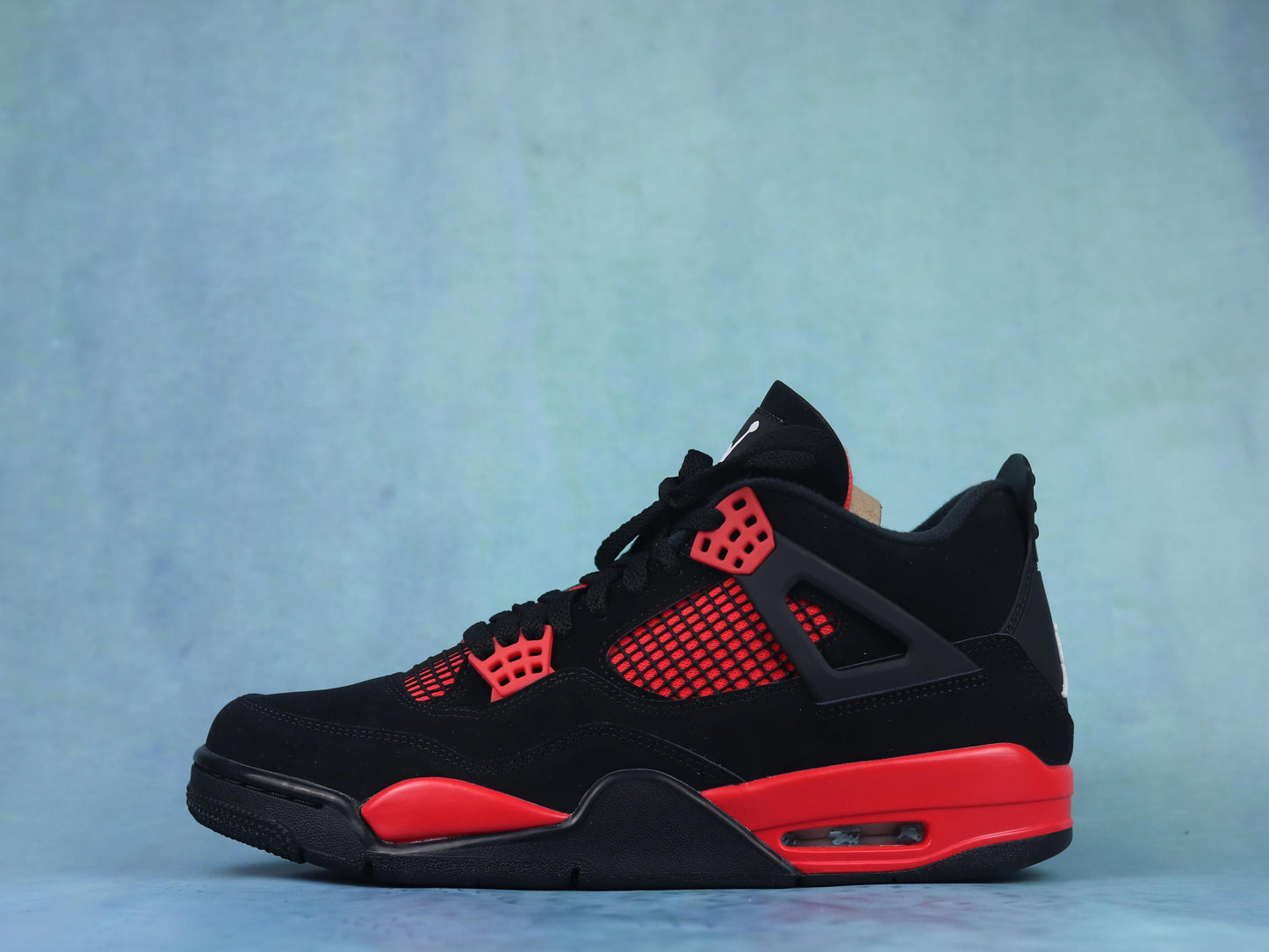 Jordan 4 "Red Thunder"