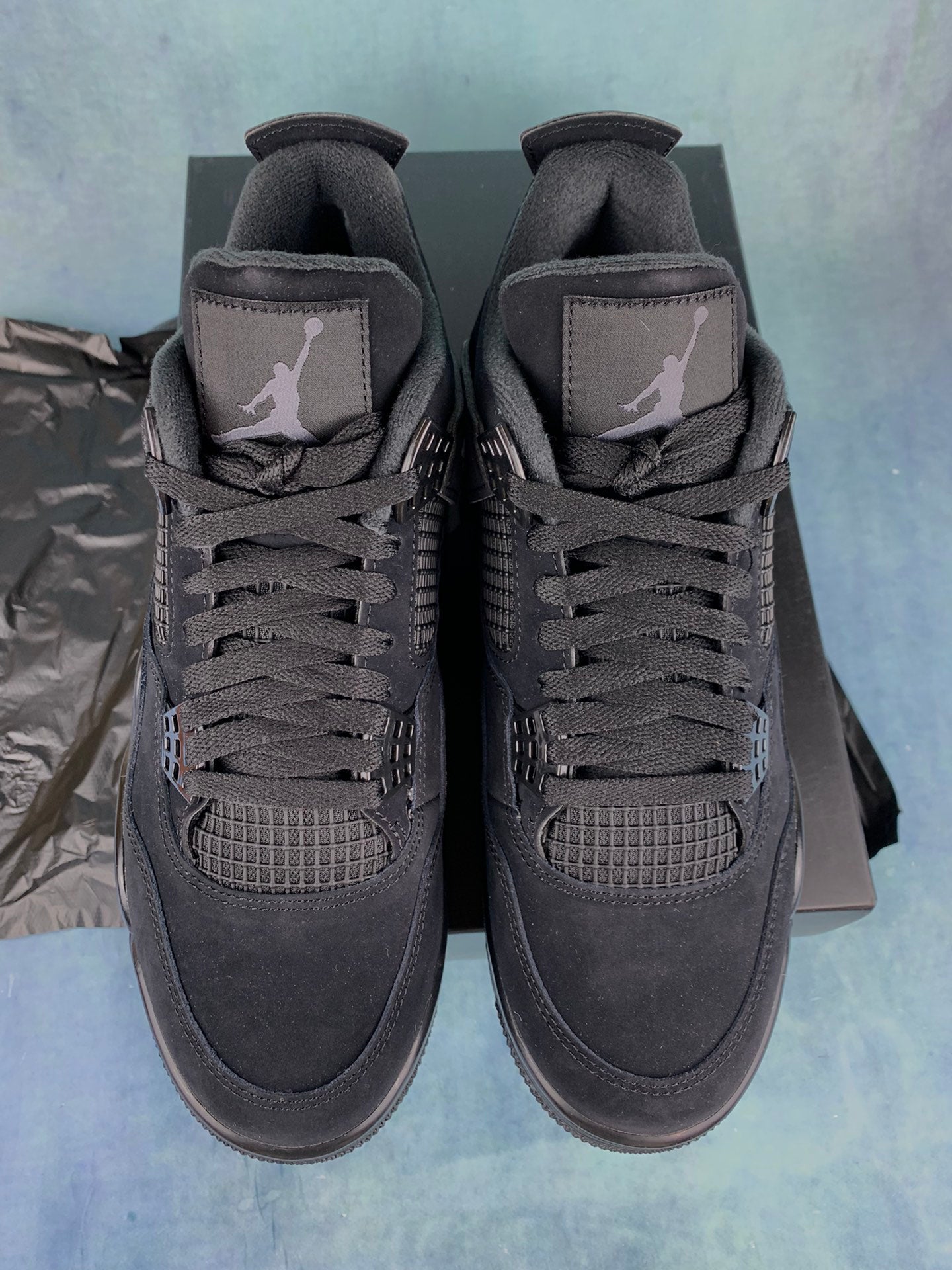 Jordan 4 "Black Cat"