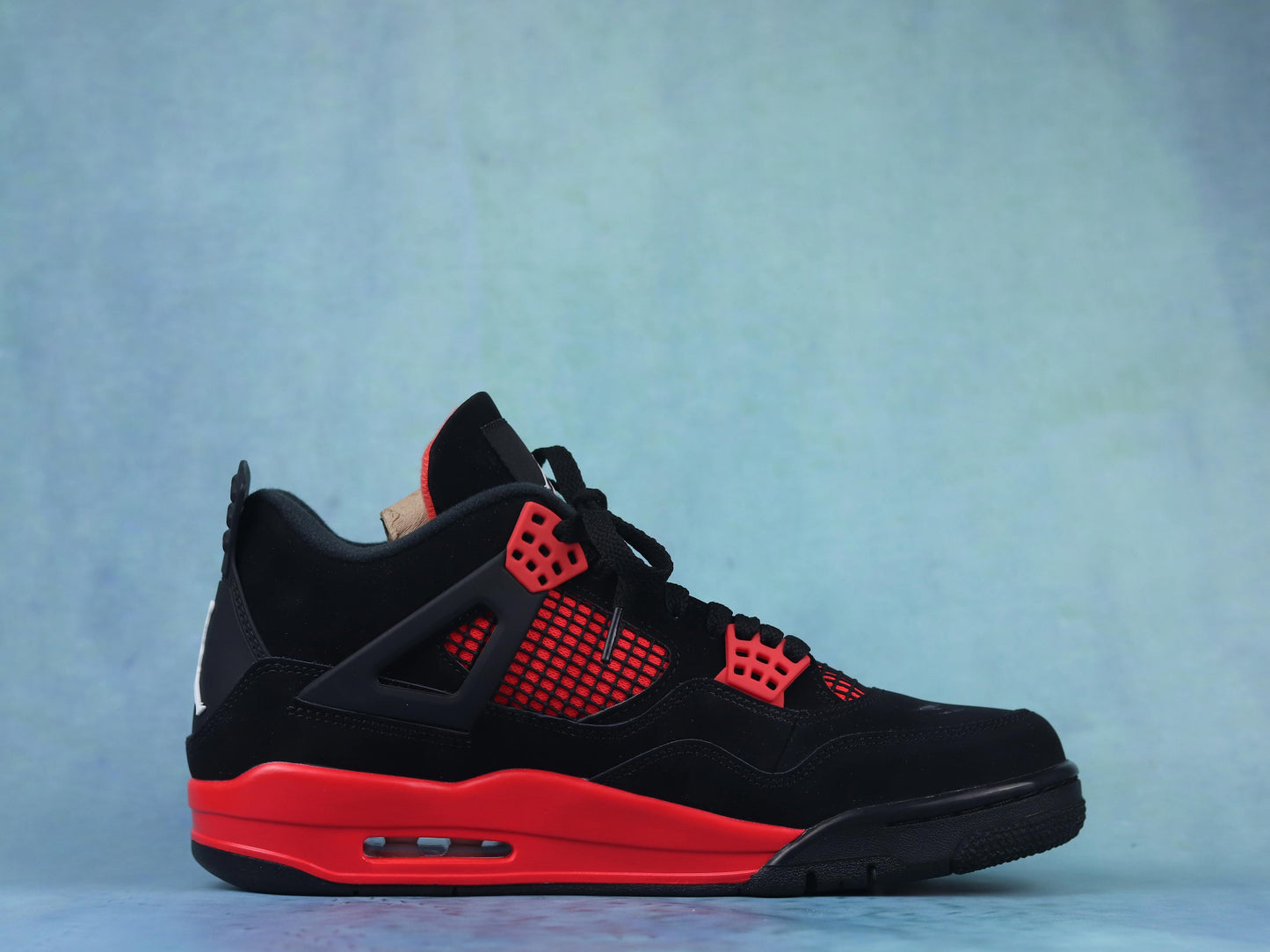 Jordan 4 "Red Thunder"