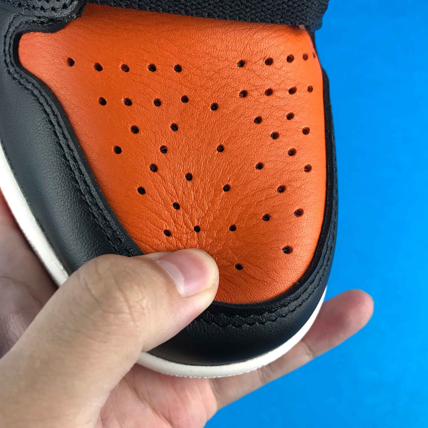 Jordan 1 High "Orange"