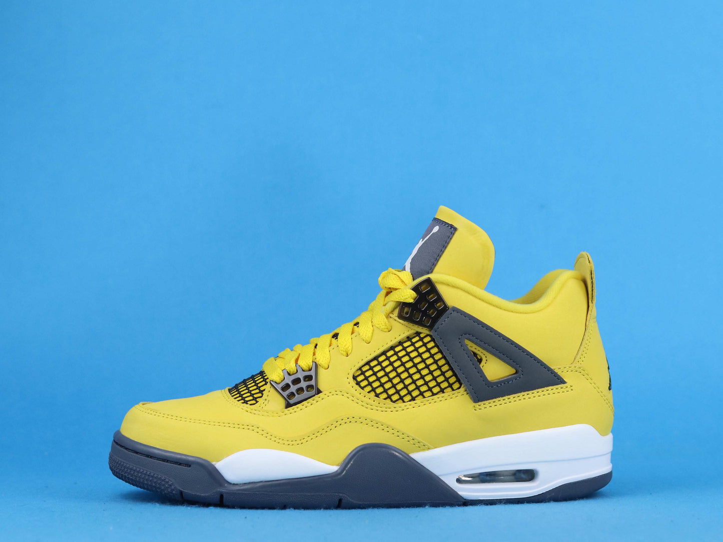 Jordan 4 "Lightning"