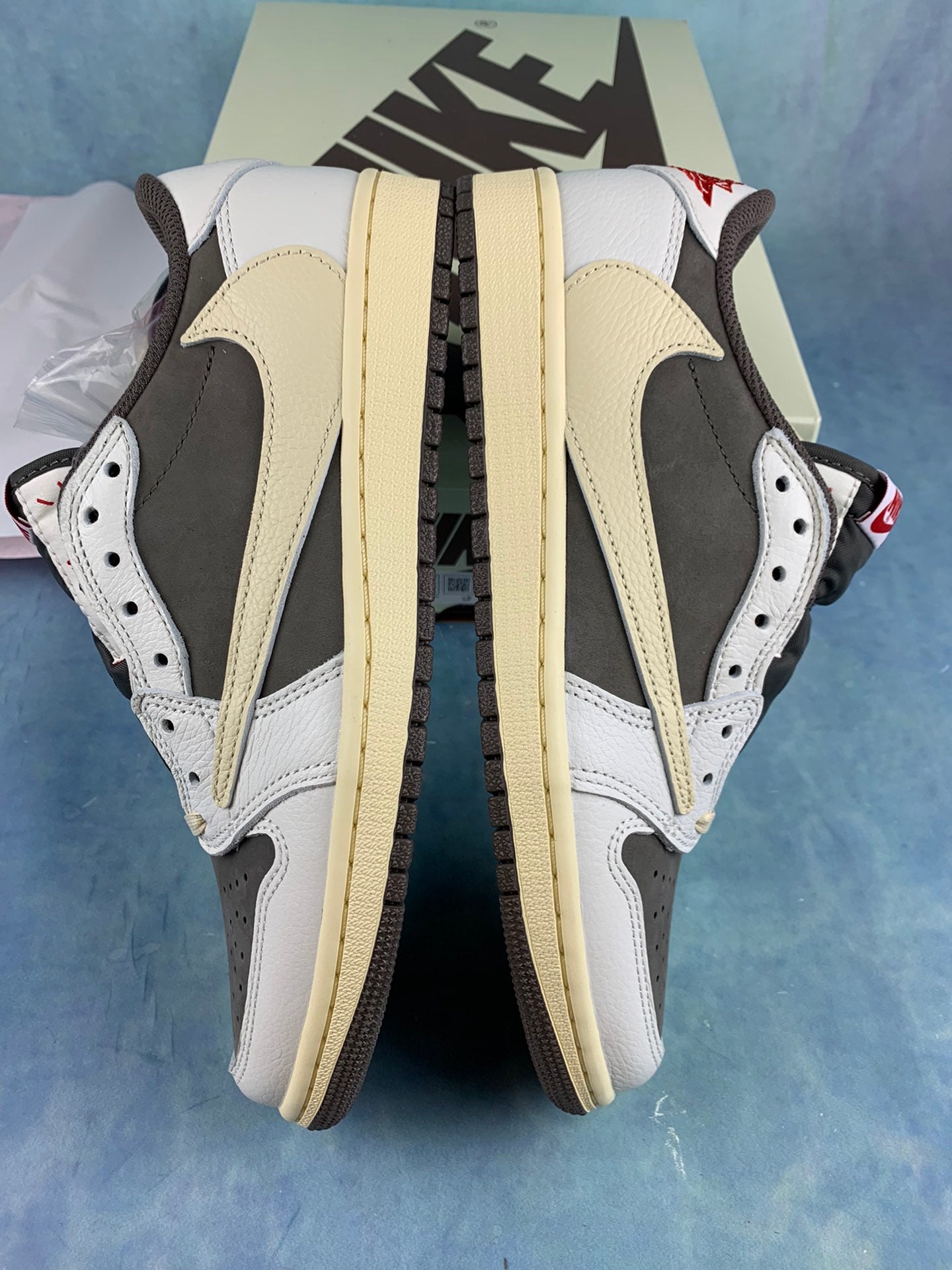 Jordan 1 low Travis Scott "Reverse Mocha"