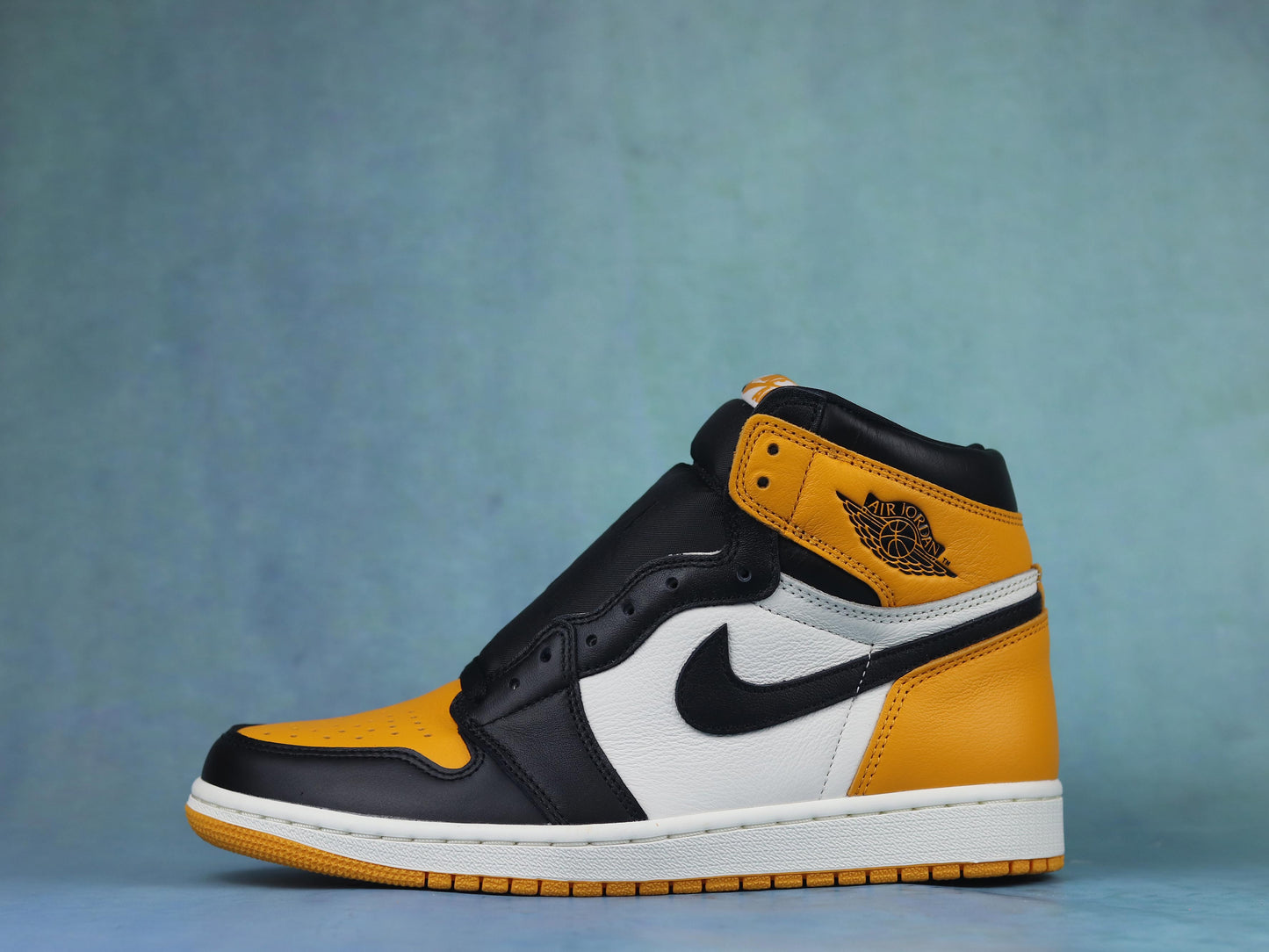 Jordan 1 High "Taxi"