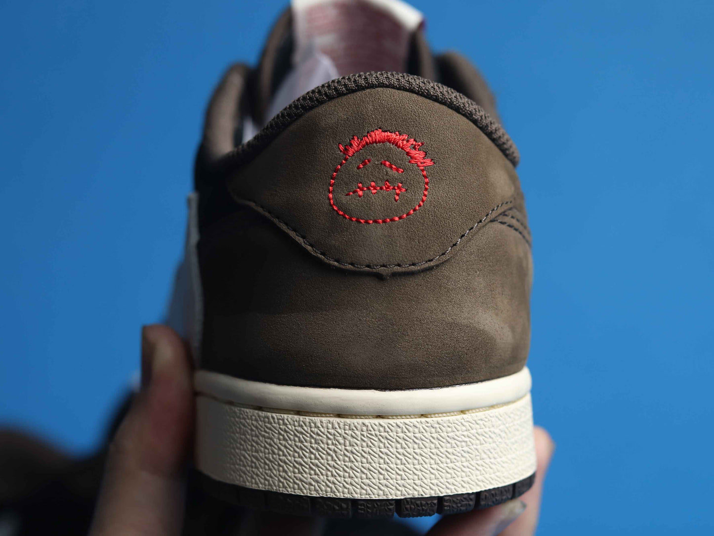 Jordan 1 low Travis Scott "Mocha"