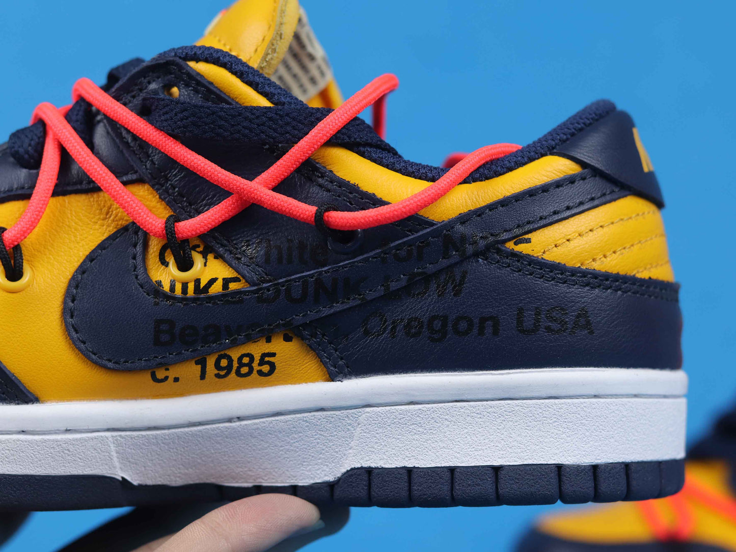 Dunk low "Off White University Gold Midnight Navy"